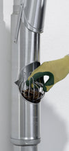 Laden Sie das Bild in den Galerie-Viewer, Regensammler Fallrohr mit Klappe, Uginox, mit Laubfangkorb - Futura Garten